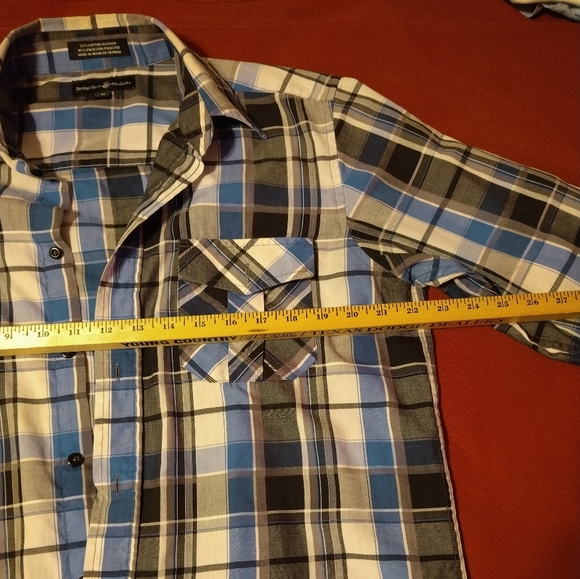 Shirt - Picture 4 of 4